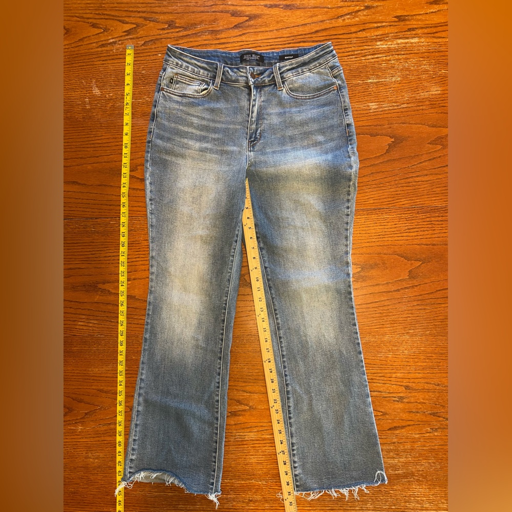 Judy Blue Bootcut Raw Hem Jeans. Size 16W.
